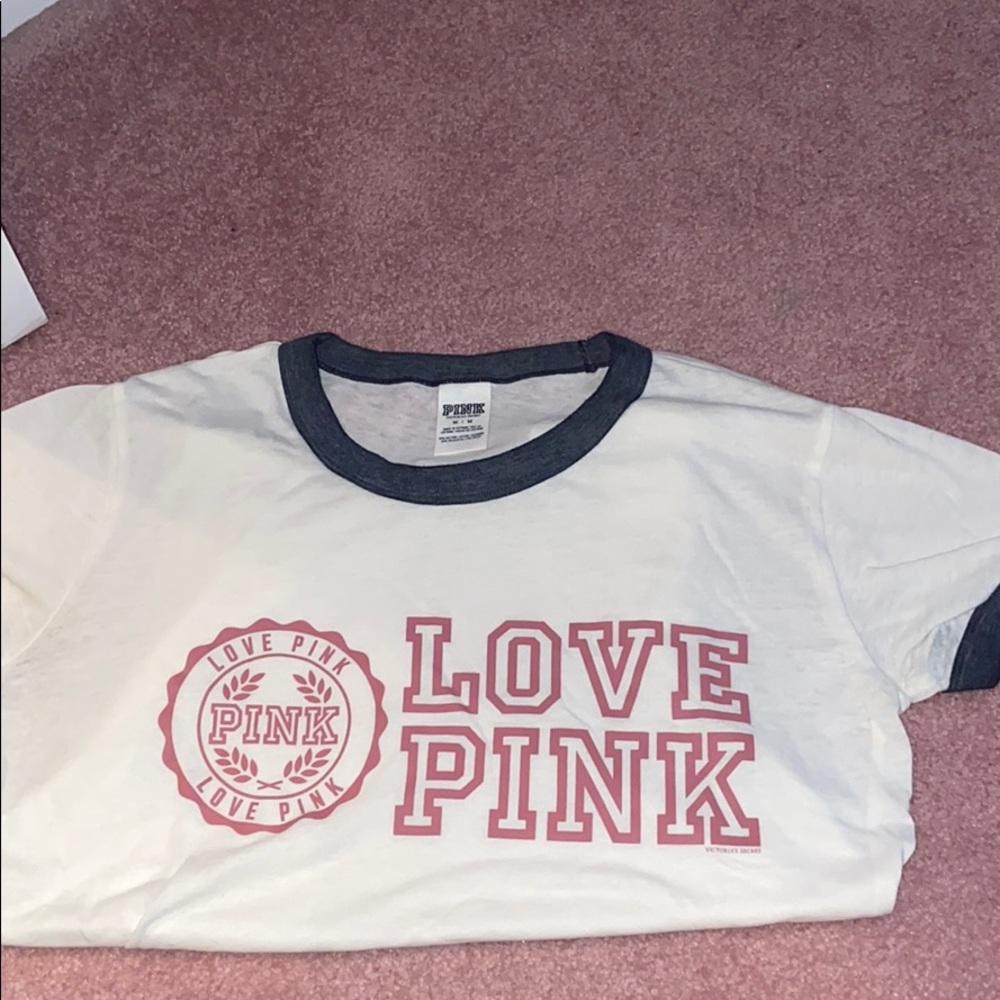 Pink t shirt